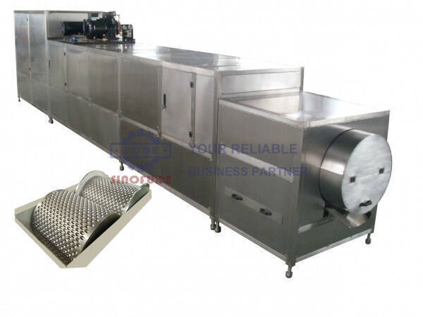 Small Chocolate Bean Forming Machine For MM Beans Chocolate, Snack Candy Making Machine